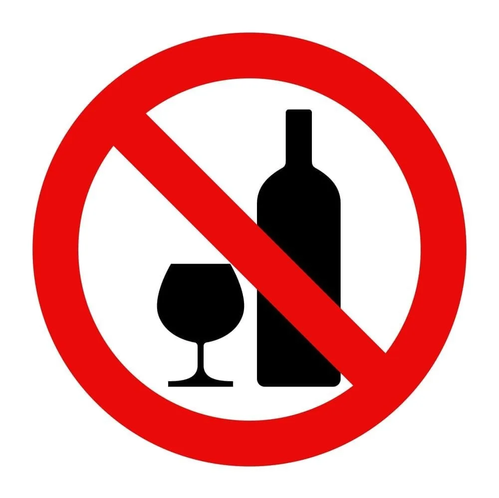 alcohol-caffeine-causes-constipation